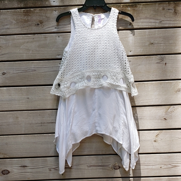 aya Tops - Beautiful White Boho Top 😍
